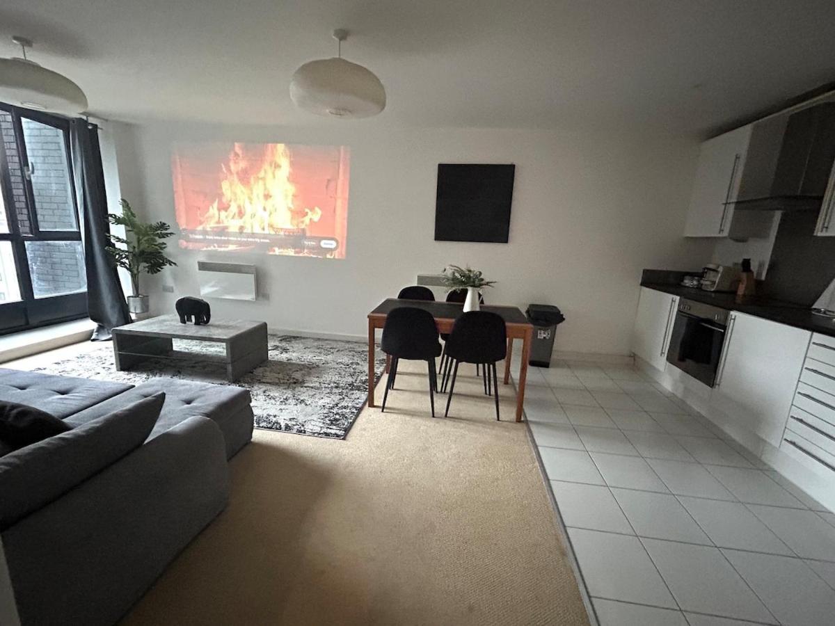 O2 & Excel Zone 2 Sleeps 6 Appartamento *