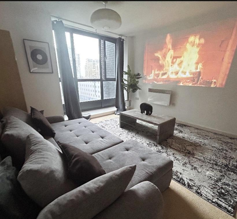 O2 & Excel Zone 2 Sleeps 6 * Londra